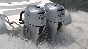  A Honda outboard unit